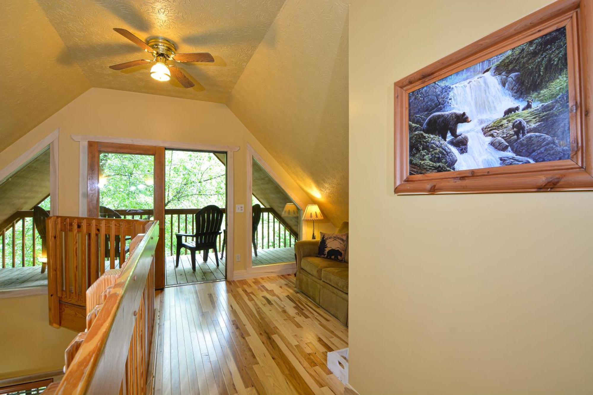 Bear Footin' On The Creek Villa Gatlinburg Værelse billede